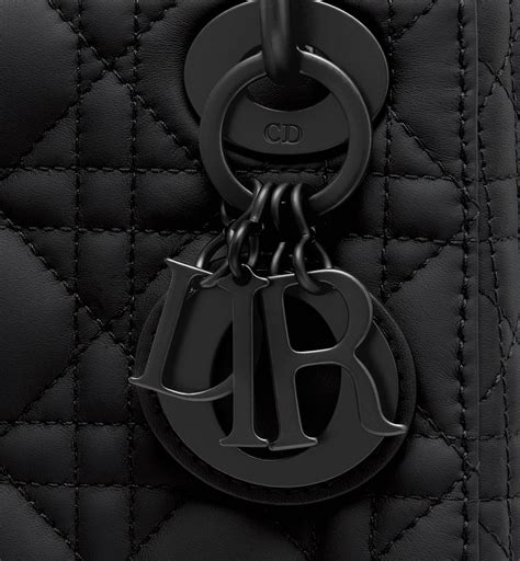 lady dior nera media|Borsa media Lady Dior ultraopaca Pelle di vitello Cannage .